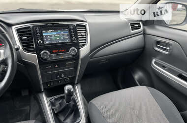 Пікап Mitsubishi L 200 2021 в 