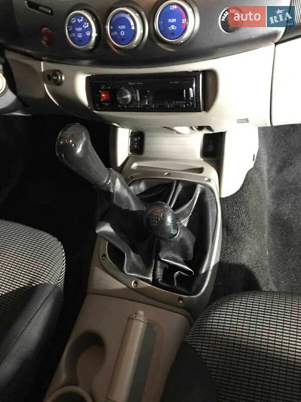 Пікап Mitsubishi L 200 2007 в Славському