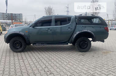 Пикап Mitsubishi L 200 2007 в Киеве