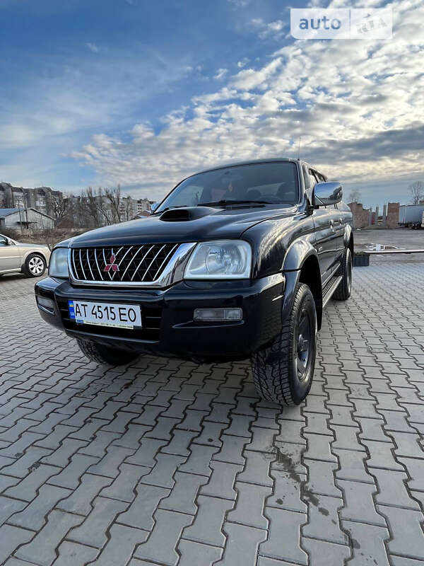 Пікап Mitsubishi L 200 2004 в Коломиї