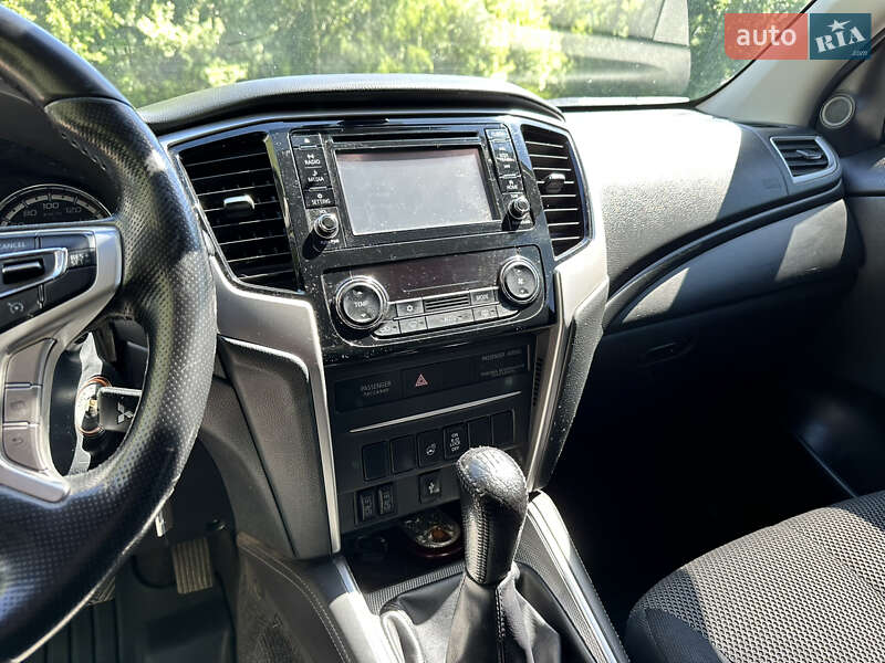Пікап Mitsubishi L 200 2019 в Звягелі