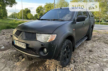 Mitsubishi L 200 2008