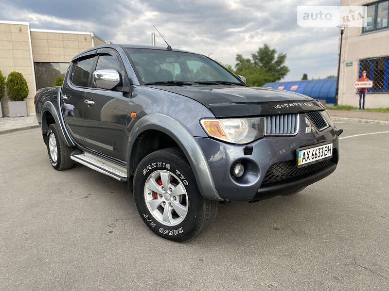 Mitsubishi L 200 2008