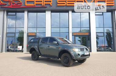 Пикап Mitsubishi L 200 2007 в Киеве