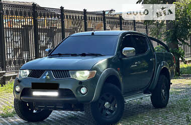 Mitsubishi L 200 2008