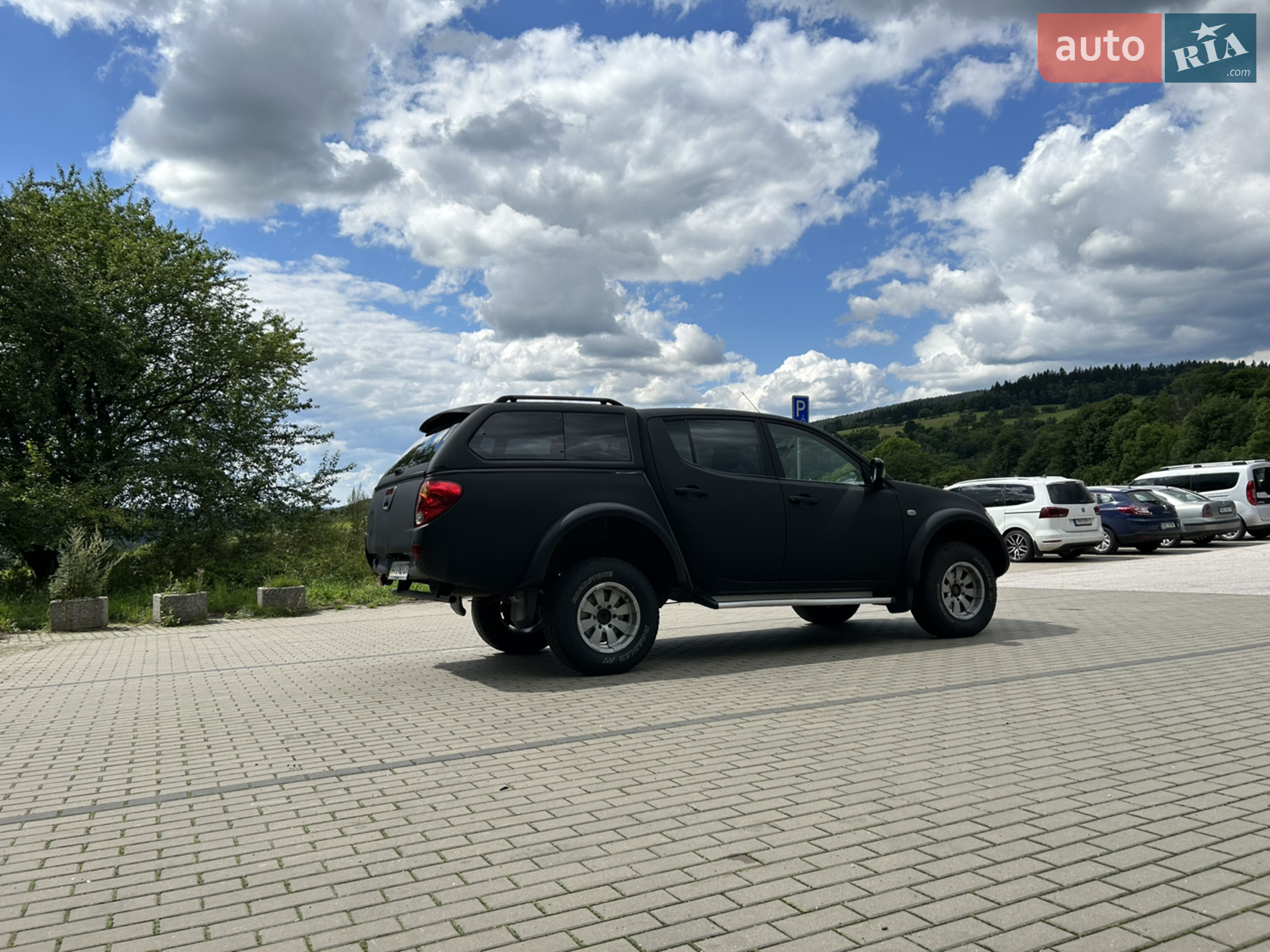 2010 Mitsubishi L200 - мініатюра 9