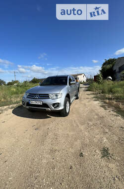 Пикап Mitsubishi L 200 2014 в Белгороде-Днестровском