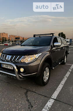 Пикап Mitsubishi L 200 2016 в Киеве