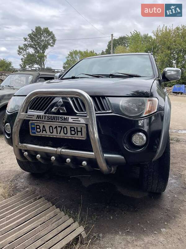 Mitsubishi L 200 2008