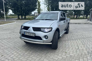 Mitsubishi L 200 2007