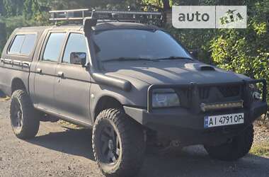 Пикап Mitsubishi L 200 2005 в Киеве