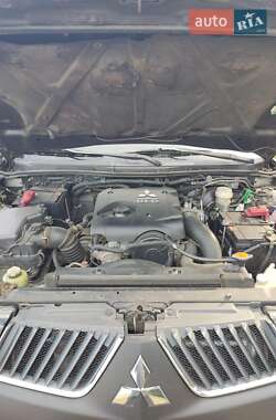 Пикап Mitsubishi L 200 2007 в Киеве