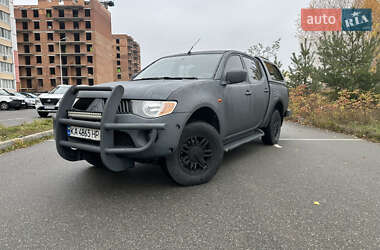 Mitsubishi L 200 2008