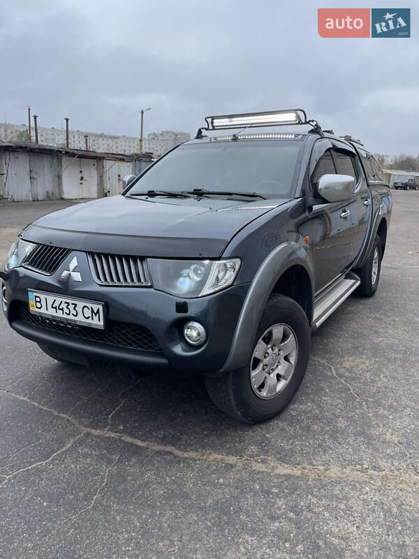 Пикап Mitsubishi L 200 2008 в 