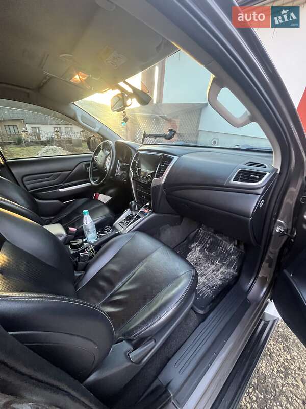 Пикап Mitsubishi L 200 2019 в Золочеве