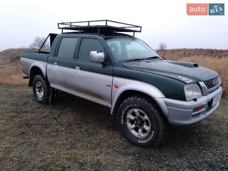 Пікап Mitsubishi L 200 2000 в Краматорську