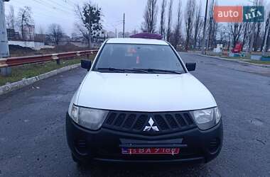 Пікап Mitsubishi L 200 2008 в Києві