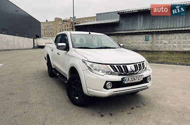 Пикап Mitsubishi L 200 2016 в Киеве