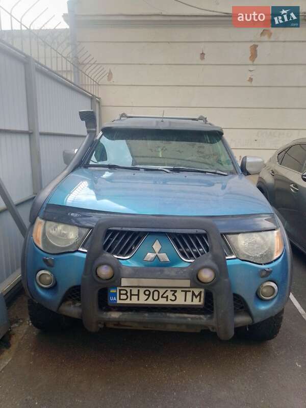 Пикап Mitsubishi L 200 2008 в Одессе