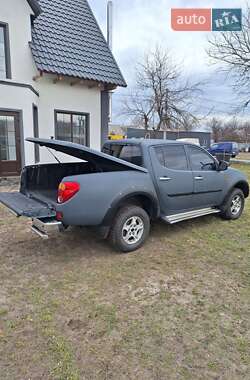 Пикап Mitsubishi L 200 2008 в 