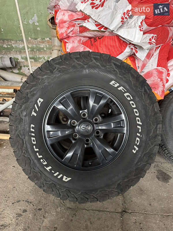 Пикап Mitsubishi L 200 2011 в Вознесенске