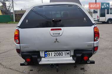 Пикап Mitsubishi L 200 2011 в 