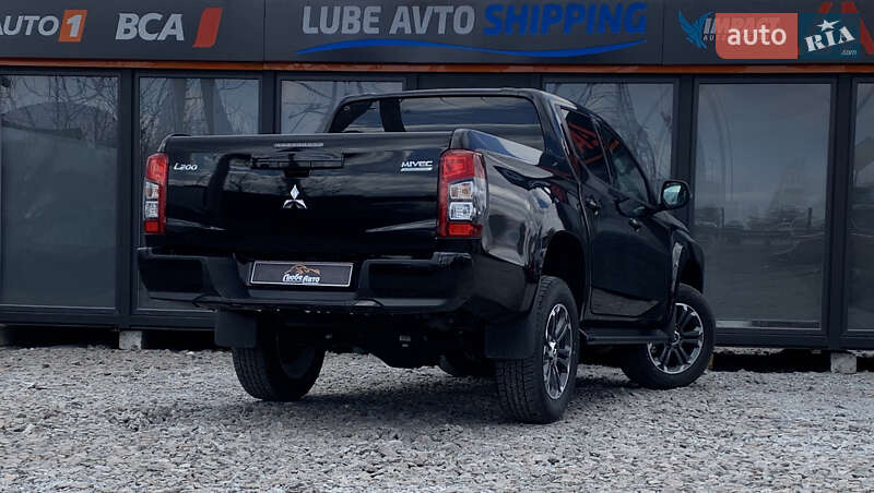 Пикап Mitsubishi L 200 2023 в Львове