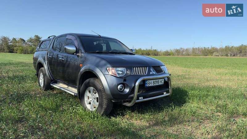 Пікап Mitsubishi L 200 2008 в 