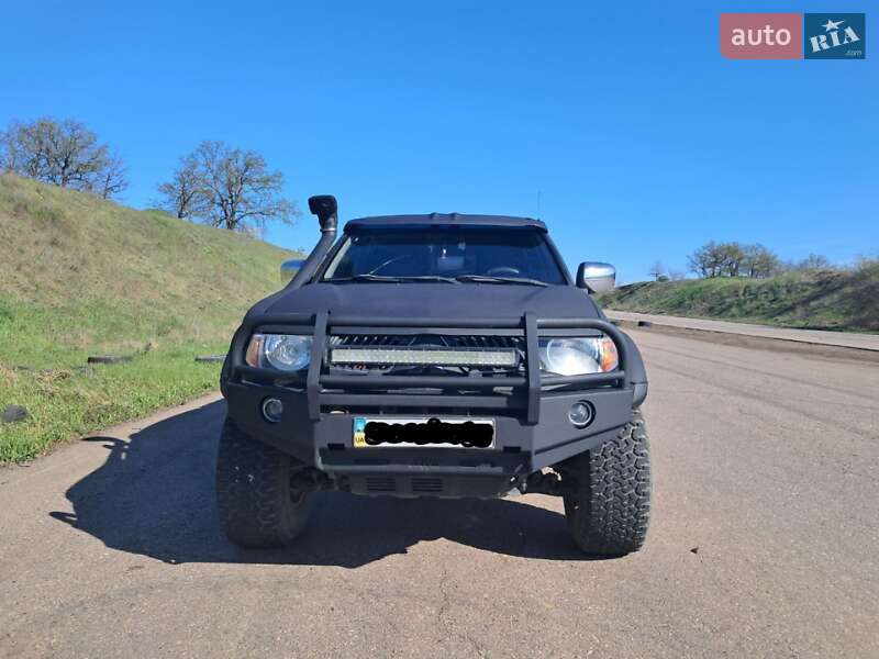 Пикап Mitsubishi L 200 2008 в Одессе