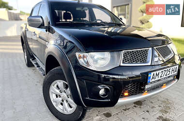 Пікап Mitsubishi L 200 2012 в Києві