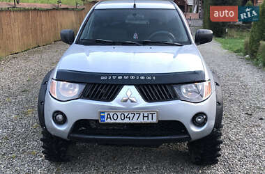Пікап Mitsubishi L 200 2007 в Дубовому