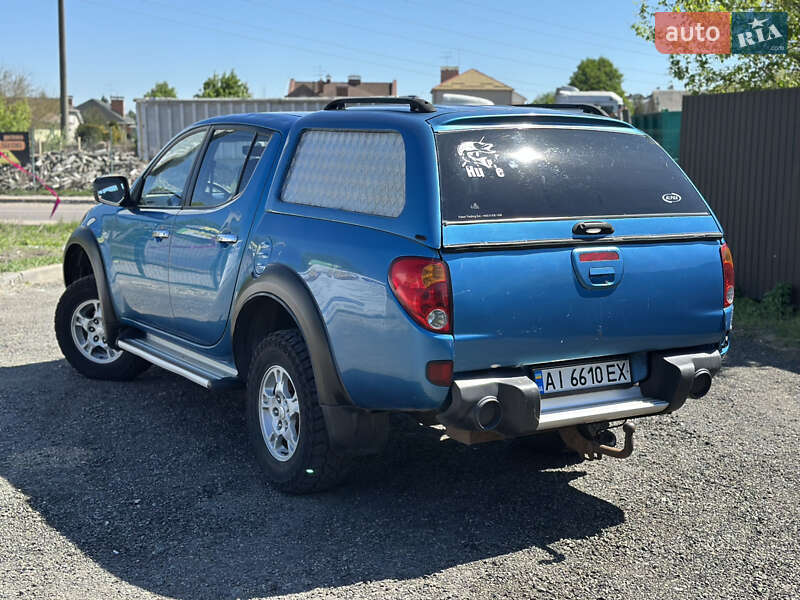 Пикап Mitsubishi L 200 2008 в Киеве