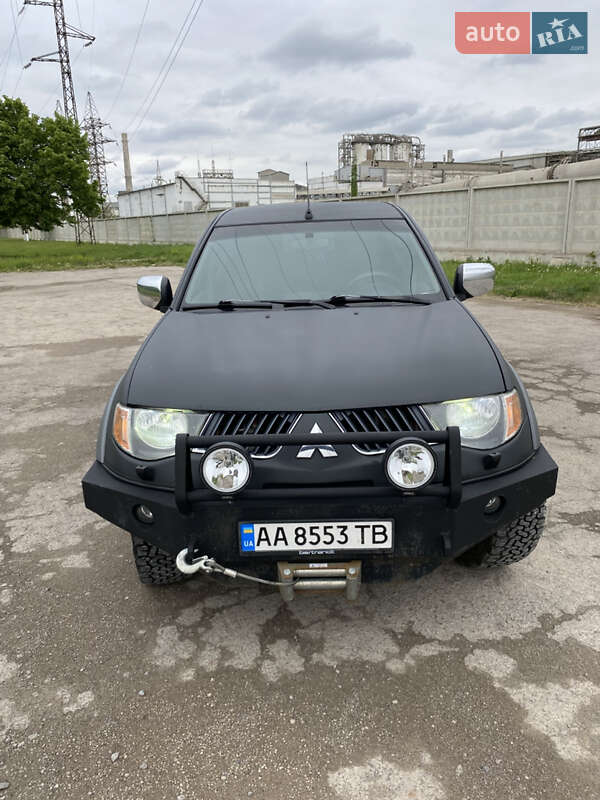 Пікап Mitsubishi L 200 2008 в Здолбуніві