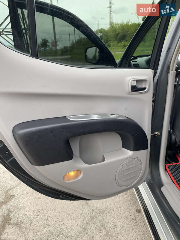 Пікап Mitsubishi L 200 2008 в Здолбуніві