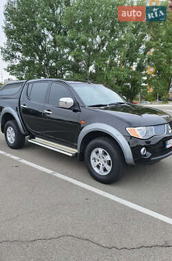 Пикап Mitsubishi L 200 2008 в 