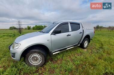 Пікап Mitsubishi L 200 2010 в Новомосковську