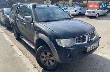 Mitsubishi L 200 2010 Mitsubishi L 200 2010
