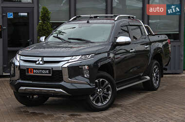 Mitsubishi L 200 2021