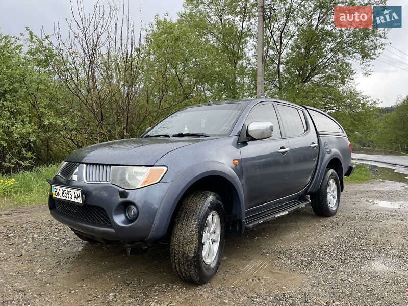 Пикап Mitsubishi L 200 2008 в Ивано-Франковске фото 4 Пикап Mitsubishi L 200 2008 в Ивано-Франковске