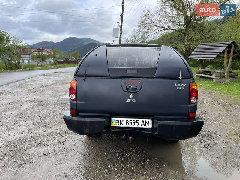 Пикап Mitsubishi L 200 2008 в Ивано-Франковске фото 7 Пикап Mitsubishi L 200 2008 в Ивано-Франковске