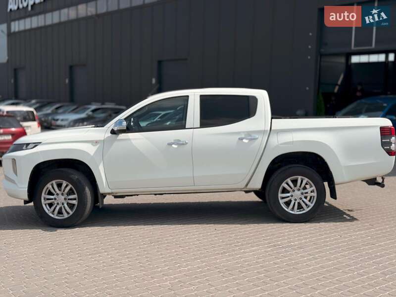 Пикап Mitsubishi L 200 2019 в Львове