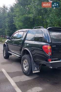 Пикап Mitsubishi L 200 2007 в 