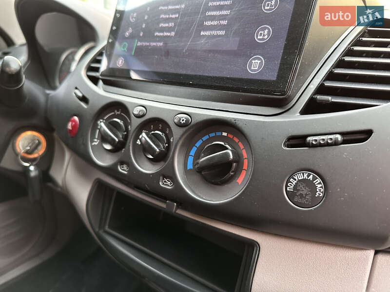 Пикап Mitsubishi L 200 2013 в Киеве
