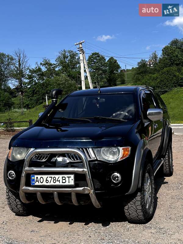 Пикап Mitsubishi L 200 2008 в Лазещине
