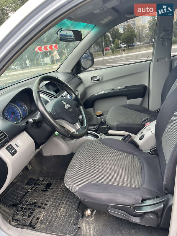 Пикап Mitsubishi L 200 2008 в Киеве