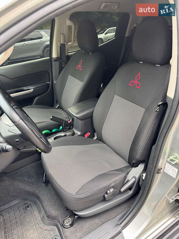 Пикап Mitsubishi L 200 2018 в Киеве