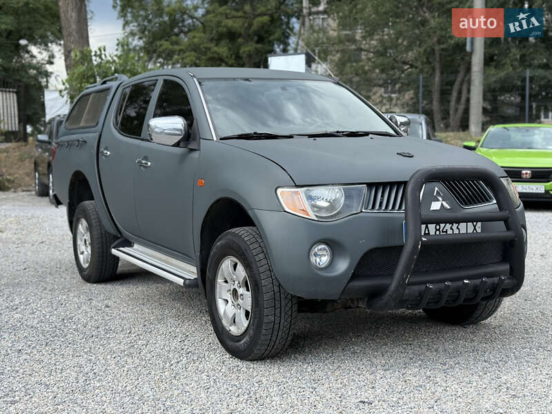 Пикап Mitsubishi L 200 2008 в Новомосковске