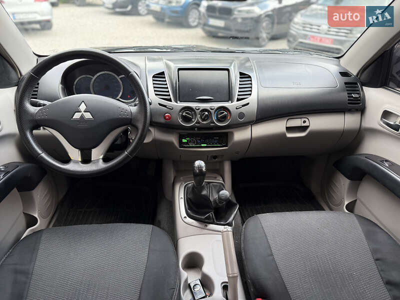 Пикап Mitsubishi L 200 2008 в Новомосковске