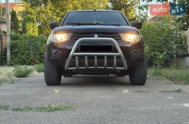 Пикап Mitsubishi L 200 2010 в Одессе