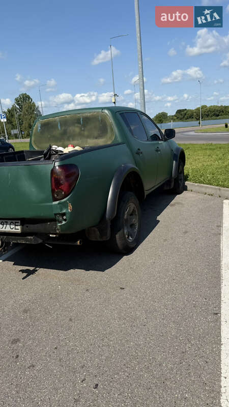 Пікап Mitsubishi L 200 2007 в Вінниці